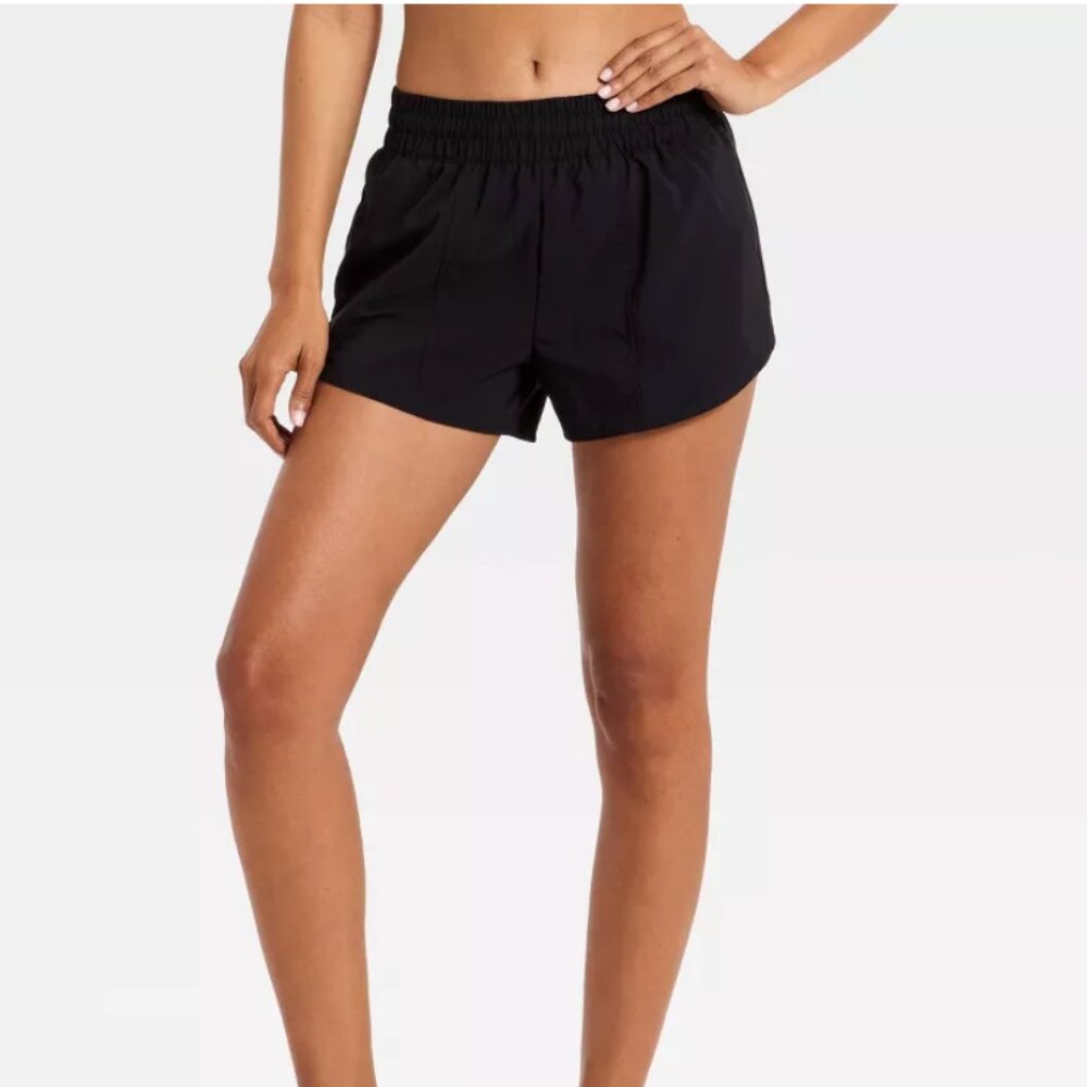 All in Motion Woven Mid-Rise Run Shorts 3"